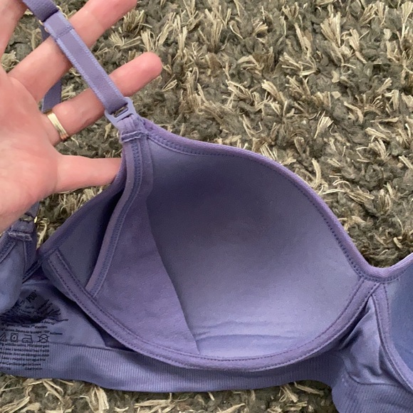 A Pea in the Pod maternity nursing bra - Picture 4 of 5